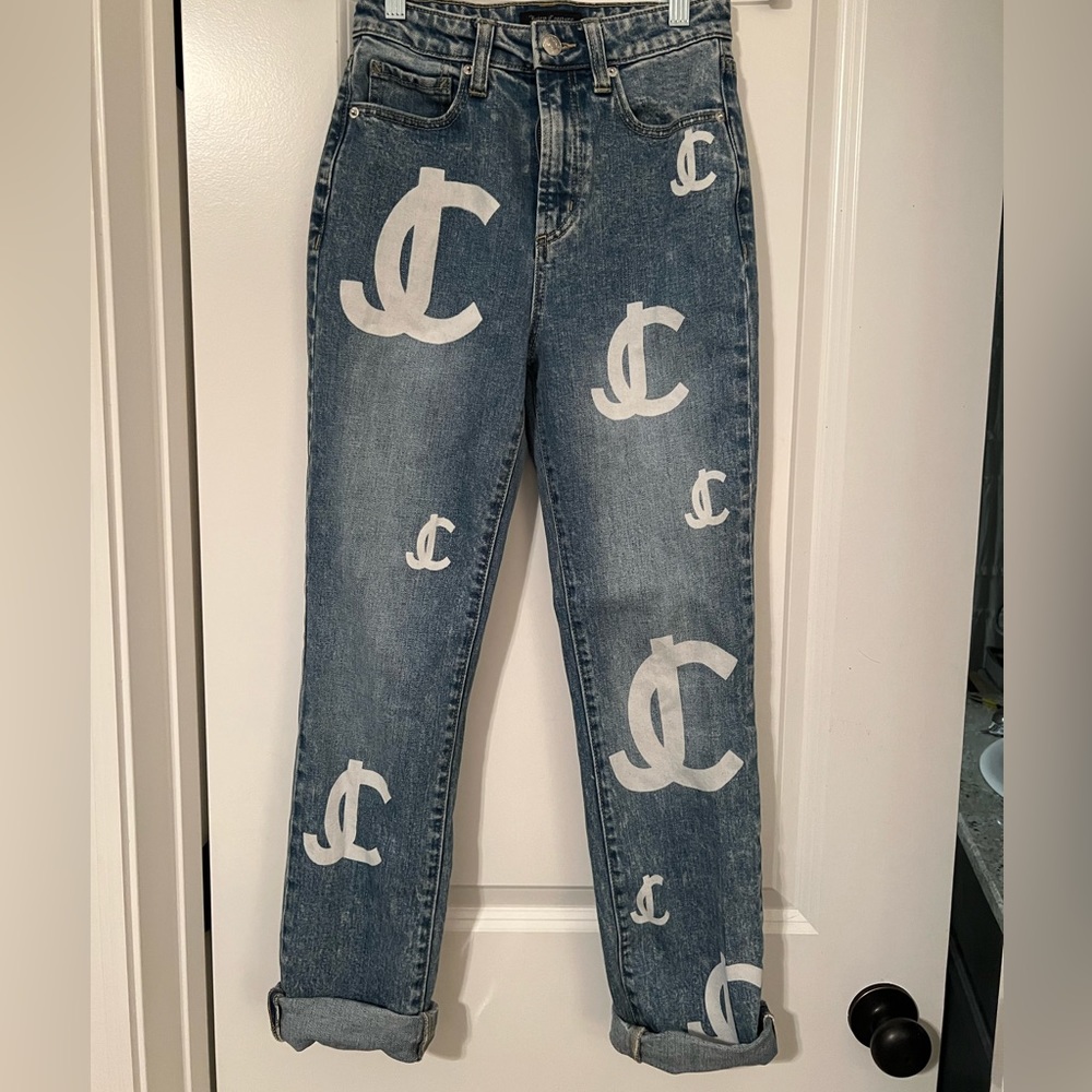 Juicy Couture straight jeans with JC print size 25